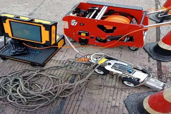 双城CCTV管道检测机器人